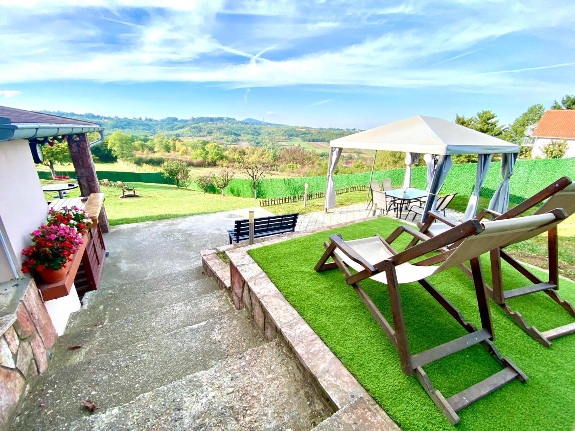 Avala Sunset Apartments เบลเกรด ภายนอก รูปภาพ