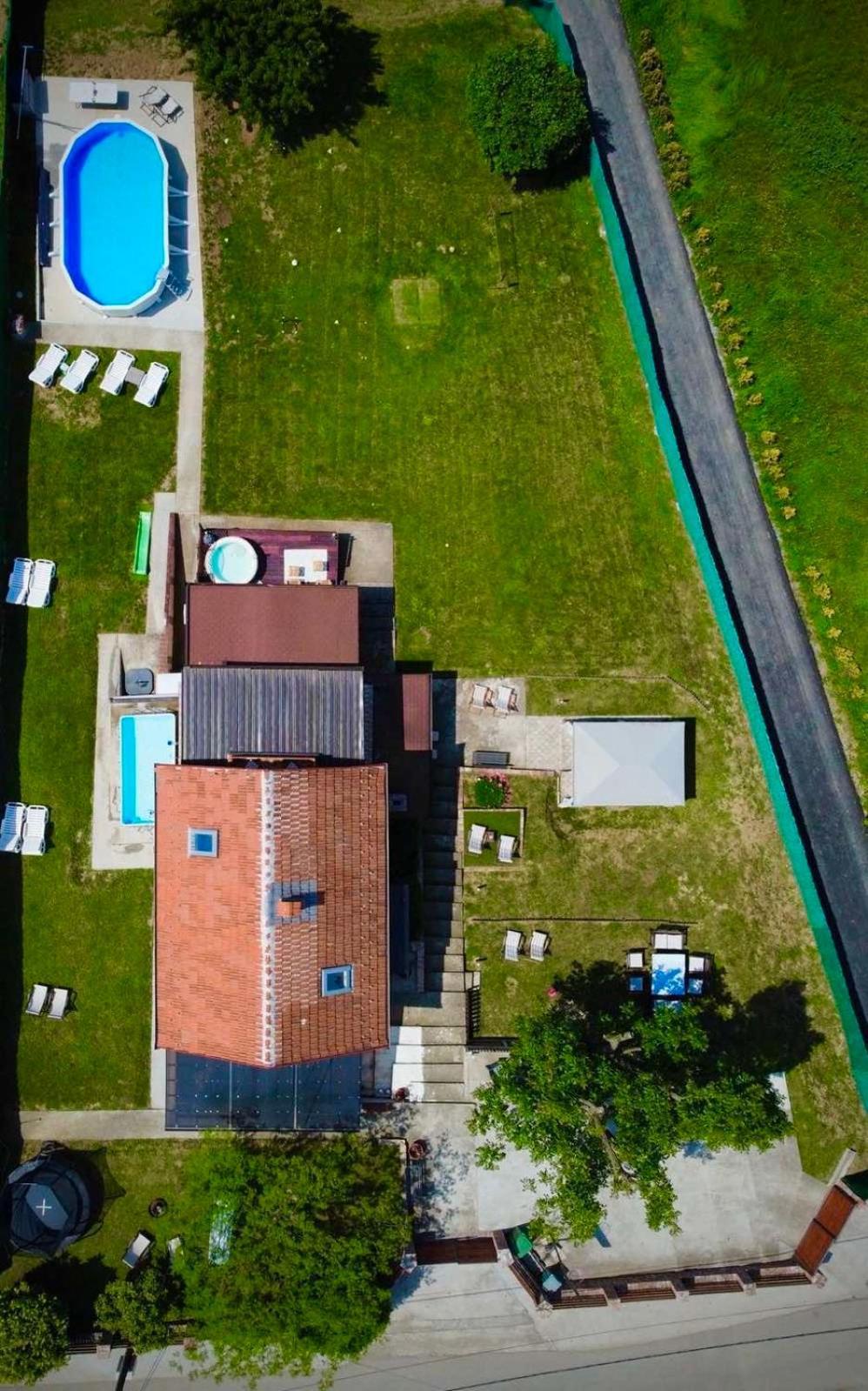 Avala Sunset Apartments เบลเกรด ภายนอก รูปภาพ