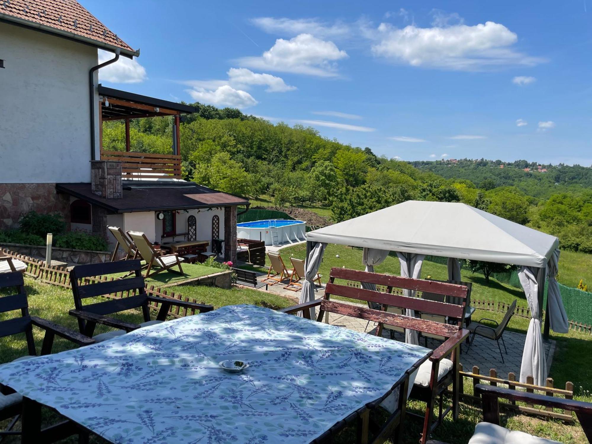 Avala Sunset Apartments เบลเกรด ภายนอก รูปภาพ